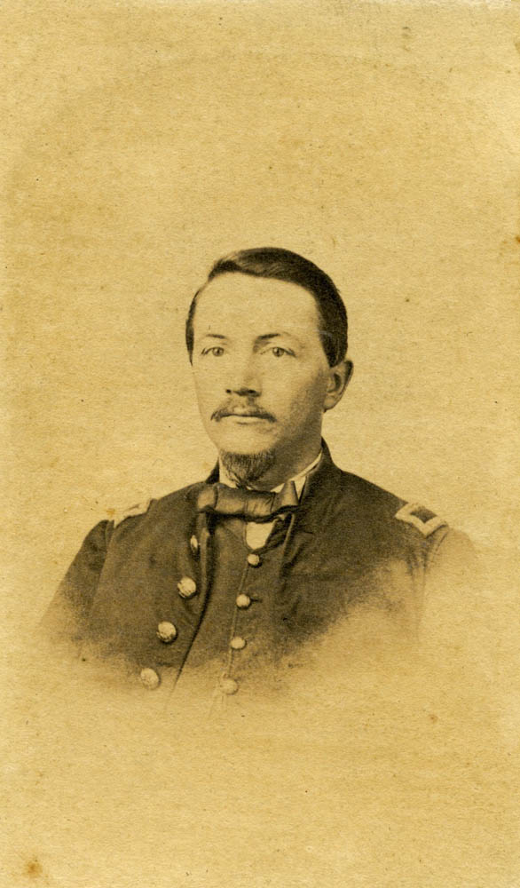 Portrait photograph of Thomas D. Witt in uniform.